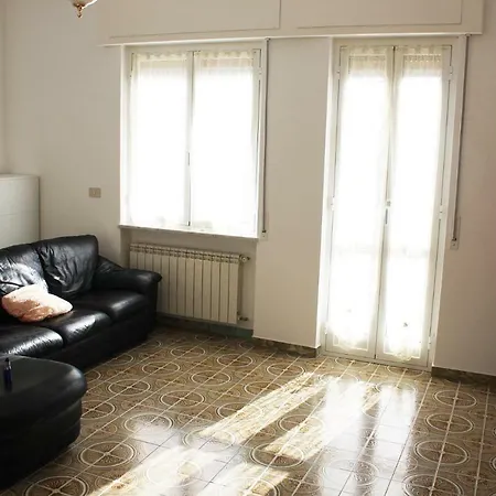 بيت للعطل Casa Vacanze Mare E Monti